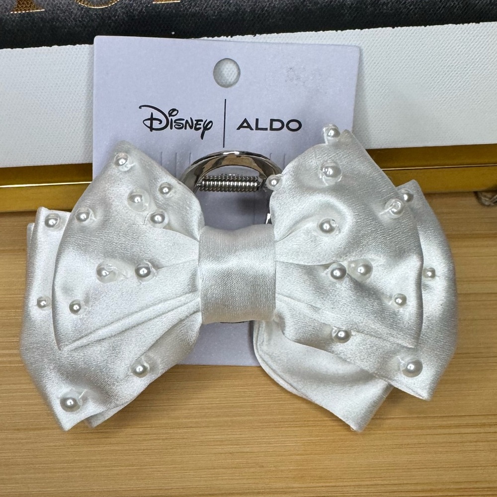 Aldo x Disney Cinderella White Bow with Pearls
